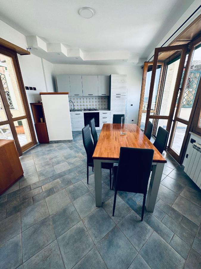 Newhouse Victoria - Sea View Apartment Nettuno Bagian luar foto